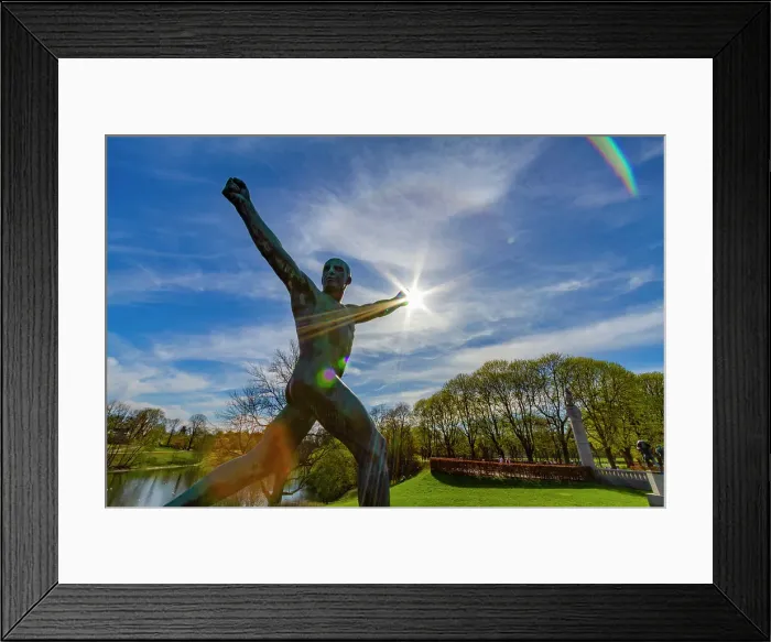 Framed Print : View of the Vigeland Sculpture Park in the city of Oslo, Norway Framed Print : View of the Vigeland Sculpture Park in the city of Oslo, Norway