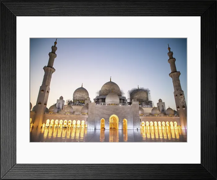 Framed Print : Detail of Sheikh Zayed Grand Mosque in Abu Dhabi, United Arab Emirates Framed Print : Detail of Sheikh Zayed Grand Mosque in Abu Dhabi, United Arab Emirates