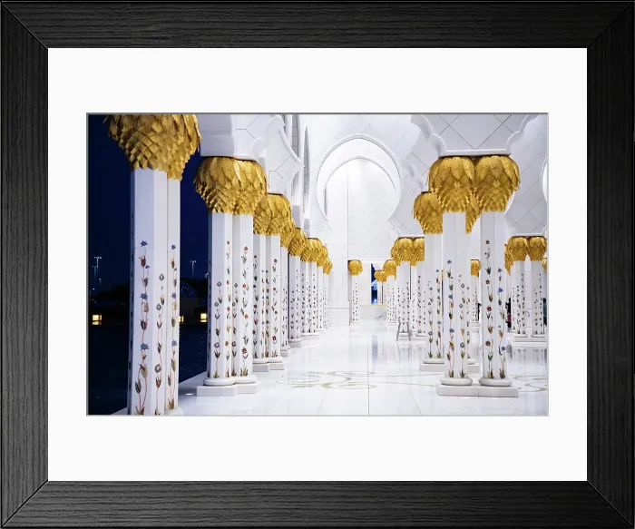 Framed Print : Detail of Sheikh Zayed Grand Mosque in Abu Dhabi, United Arab Emirates Framed Print : Detail of Sheikh Zayed Grand Mosque in Abu Dhabi, United Arab Emirates