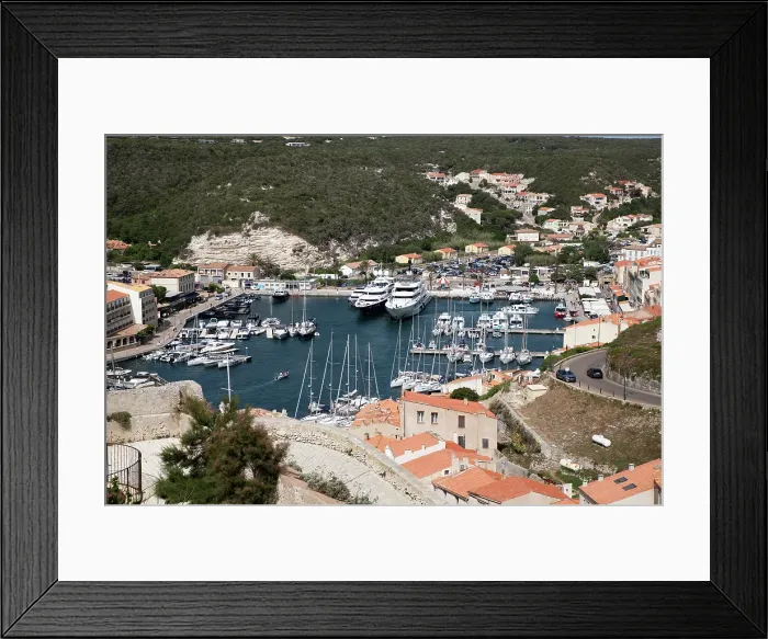 Framed Print : Old town of Bonifacio built on cliff rocks, Island of Corsica, France