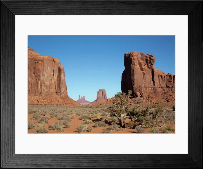 Framed Print : North Window, Elephant Butte on left, Cly Butte on right, Monument Valley Navajo Tribal Park, Utah, United States of America Framed Print : North Window, Elephant Butte on left, Cly Butte on right, Monument Valley Navajo Tribal Park, Utah, United States of America