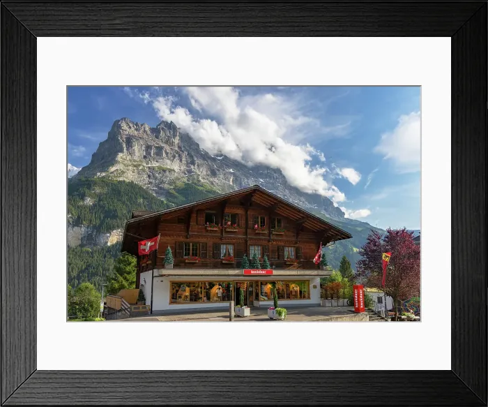 Framed Print : Traditional chalet, Grindelwald, Jungfrau Region, Bernese Oberland, Switzerland Framed Print : Traditional chalet, Grindelwald, Jungfrau Region, Bernese Oberland, Switzerland