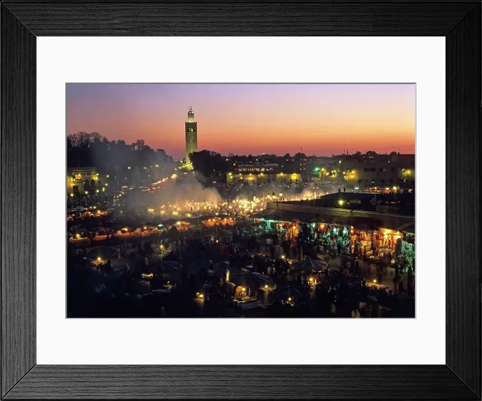 Framed Print : Jamaa el Fna square at dusk, UNESCO, Marrakech, Morocco Framed Print : Jamaa el Fna square at dusk, UNESCO, Marrakech, Morocco