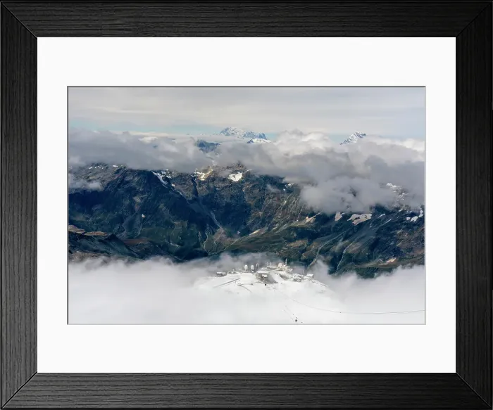 Framed Print : Zermatt, Canton Valais, Switzerland Framed Print : Zermatt, Canton Valais, Switzerland