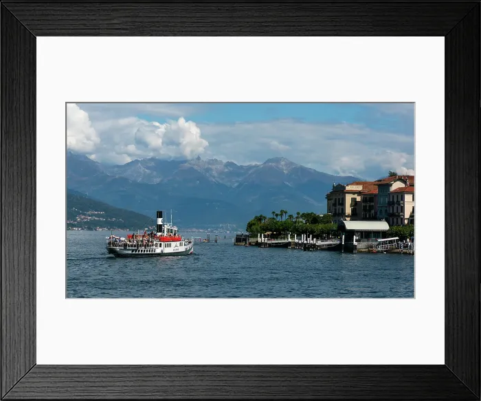 Framed Print : Bellagio, Lake Como, Italian Lakes, Lombardy, Italy Framed Print : Bellagio, Lake Como, Italian Lakes, Lombardy, Italy
