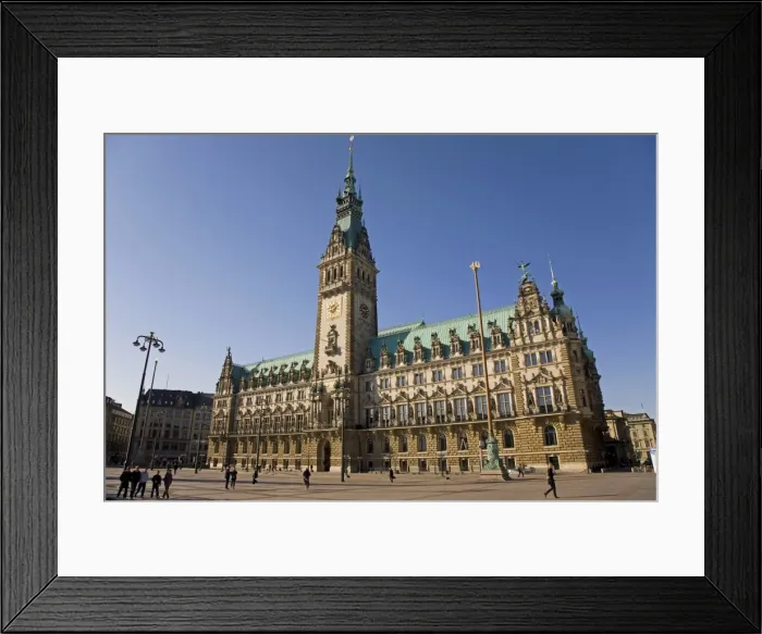 Framed Print : The New Gothic style Town Hall (Rathaus) in central Hamburg, Germany, Europe Framed Print : The New Gothic style Town Hall (Rathaus) in central Hamburg, Germany, Europe