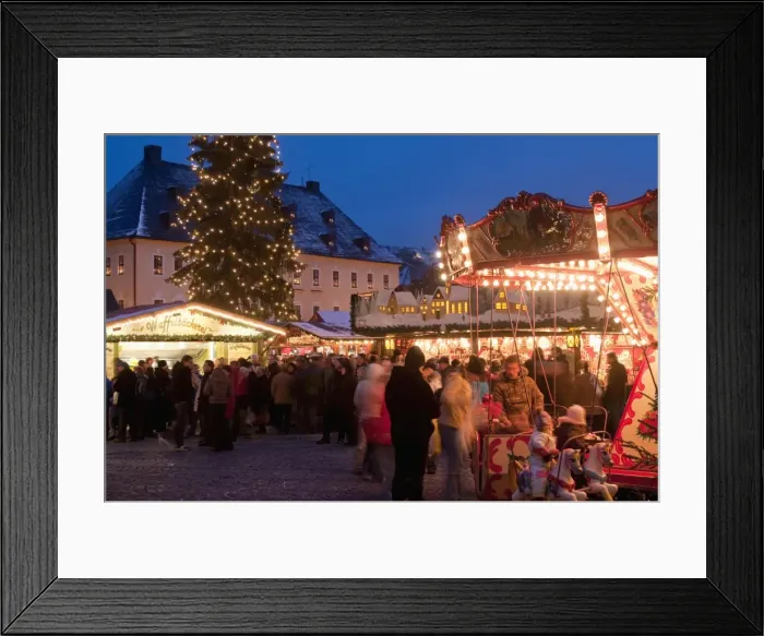 Framed Print : Christmas Market with stalls, people and Christmas tree at twilight, Markt Square Framed Print : Christmas Market with stalls, people and Christmas tree at twilight, Markt Square