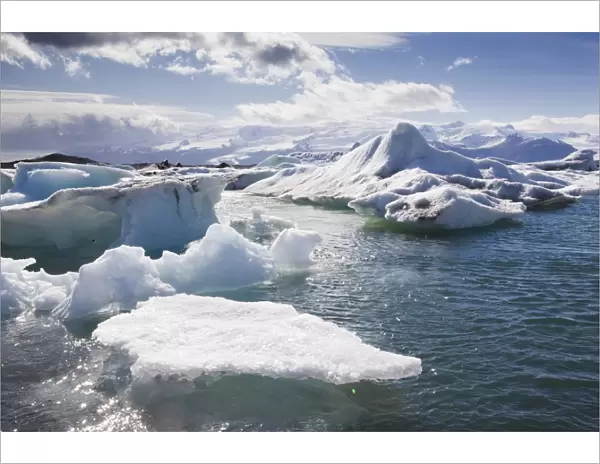 Icebergs in glacial lagoon at Jokulsarlon, Iceland, Polar Regions