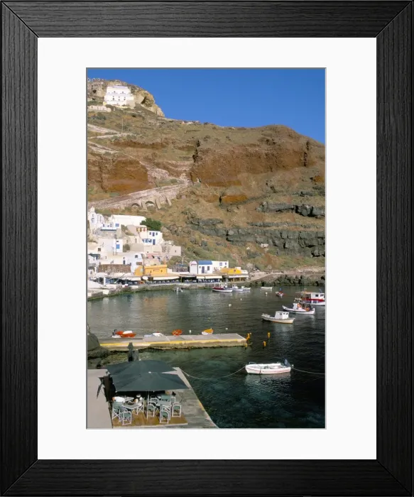 Framed Print : Oia (Ia), island of Santorini (Thira), Cyclades Islands, Aegean, Greek Islands