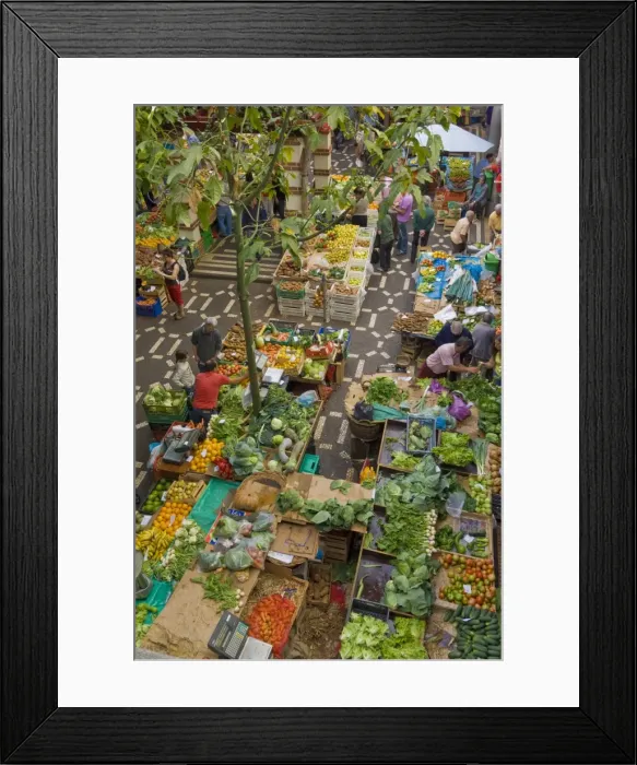 Framed Print : Mercado dos Lavradores, the covered market for producers of island food, Funchal, Madeira, Portugal Framed Print : Mercado dos Lavradores, the covered market for producers of island food, Funchal, Madeira, Portugal