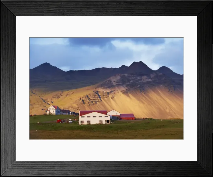 Framed Print : Farm near Hofn, East Fjords region (Austurland), Iceland, Polar Regions Framed Print : Farm near Hofn, East Fjords region (Austurland), Iceland, Polar Regions