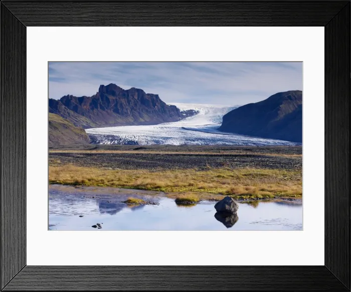 Framed Print : Skaftafellsjokull, impressive glacial tongue of the Vatnajokull ice cap in Skaftafell National Park Framed Print : Skaftafellsjokull, impressive glacial tongue of the Vatnajokull ice cap in Skaftafell National Park