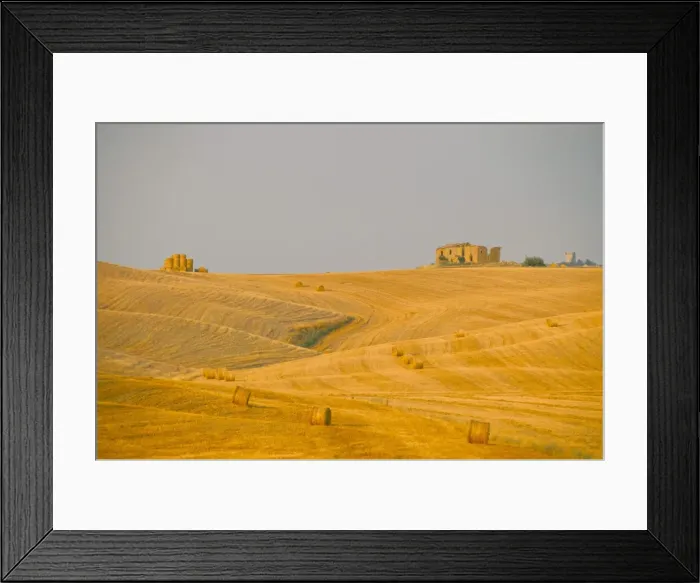 Framed Print : Hay bales in field at sunset, Val d Orcia, Siena province, Tuscany, Italy, Europe Framed Print : Hay bales in field at sunset, Val d Orcia, Siena province, Tuscany, Italy, Europe
