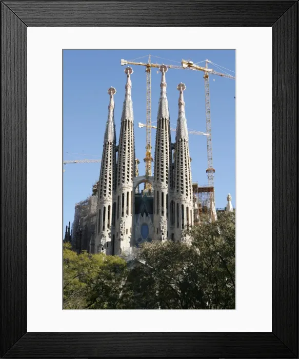 Framed Print : Sagrada Familia towers and spires, UNESCO World Heritage Site, Barcelona Framed Print : Sagrada Familia towers and spires, UNESCO World Heritage Site, Barcelona