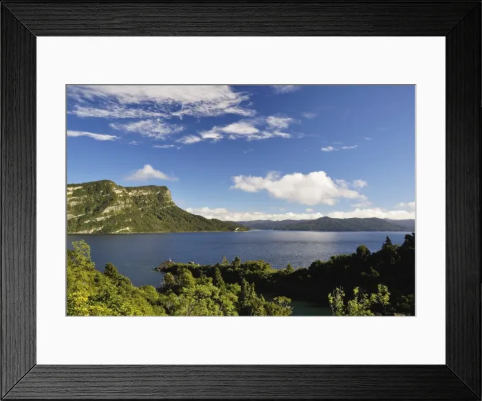 Framed Print : Lake Waikaremoana, Te Urewera National Park, Bay of Plenty, North Island Framed Print : Lake Waikaremoana, Te Urewera National Park, Bay of Plenty, North Island