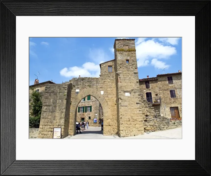 Framed Print : Monticchiello, Siena region, Tuscany, Italy, Europe Framed Print : Monticchiello, Siena region, Tuscany, Italy, Europe