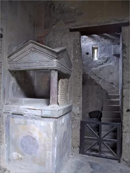 Temple to Domestic Gods in the entrance vestibule of House of the Menander