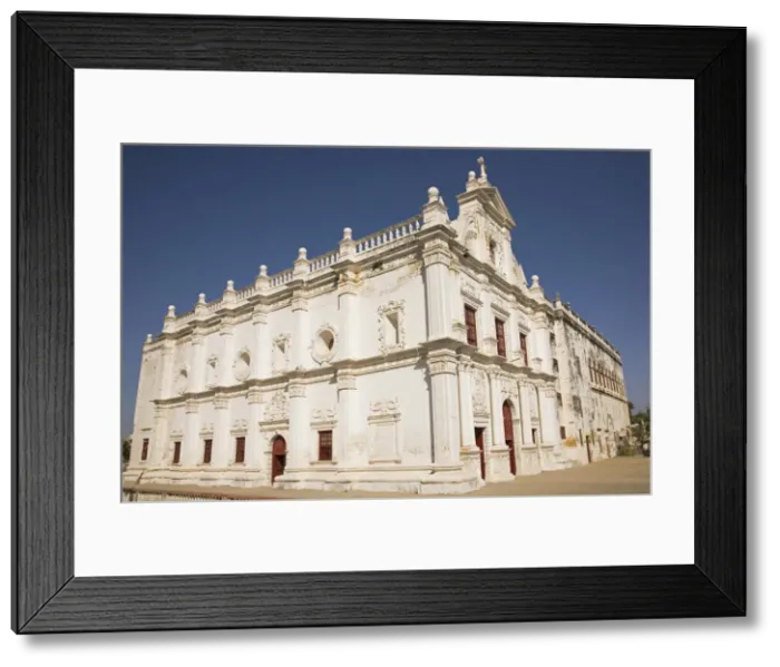 Framed Print : St. Pauls Church in the former Portuguese colony of Diu, Union Territory of Diu Framed Print : St. Pauls Church in the former Portuguese colony of Diu, Union Territory of Diu