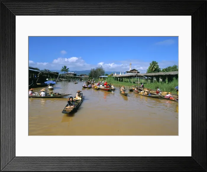Framed Print : Floating market, Ywama, Inle Lake, Shan State, Myanmar (Burma), Asia Framed Print : Floating market, Ywama, Inle Lake, Shan State, Myanmar (Burma), Asia