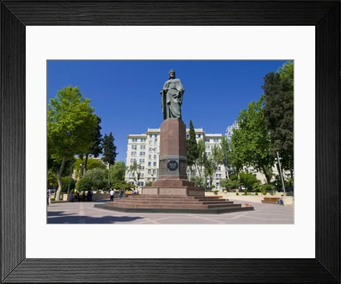 Framed Print : Statue of Nizami in the center of Baku, Azerbaijan, Central Asia, Asia Framed Print : Statue of Nizami in the center of Baku, Azerbaijan, Central Asia, Asia