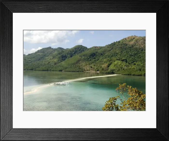 Framed Print : Vigan Island, the Snake Island sand spit, Bacuit Bay, Palawan, Philippines