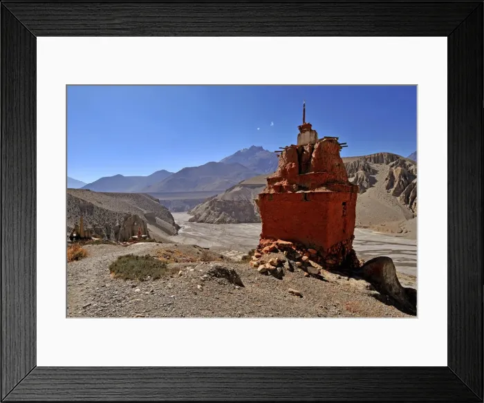 Framed Print : Kali Gandaki glacier valley and chorten (stupa), Mustang, Nepal, Asia Framed Print : Kali Gandaki glacier valley and chorten (stupa), Mustang, Nepal, Asia