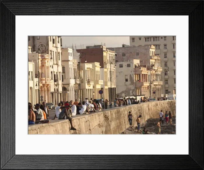 Framed Print : Crowds of people sitting on sea wall on the Malecon, in Havana, Cuba, West Indies Framed Print : Crowds of people sitting on sea wall on the Malecon, in Havana, Cuba, West Indies