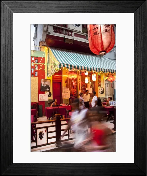 Framed Print : Chinese restaurant in Havanas Chinatown, Barrio Chino, Havana, Cuba Framed Print : Chinese restaurant in Havanas Chinatown, Barrio Chino, Havana, Cuba