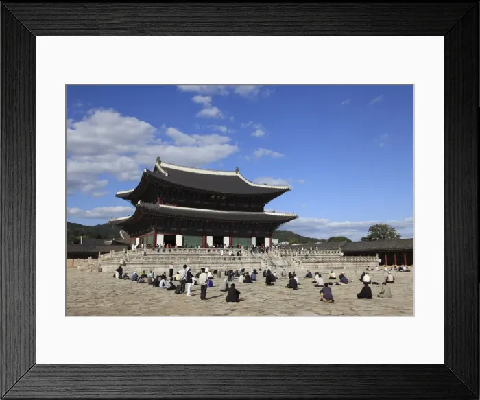 Framed Print : Geunjeongjeon, main palace pavilion, Gyeongbokgung Palace (Palace of Shining Happiness) Framed Print : Geunjeongjeon, main palace pavilion, Gyeongbokgung Palace (Palace of Shining Happiness)