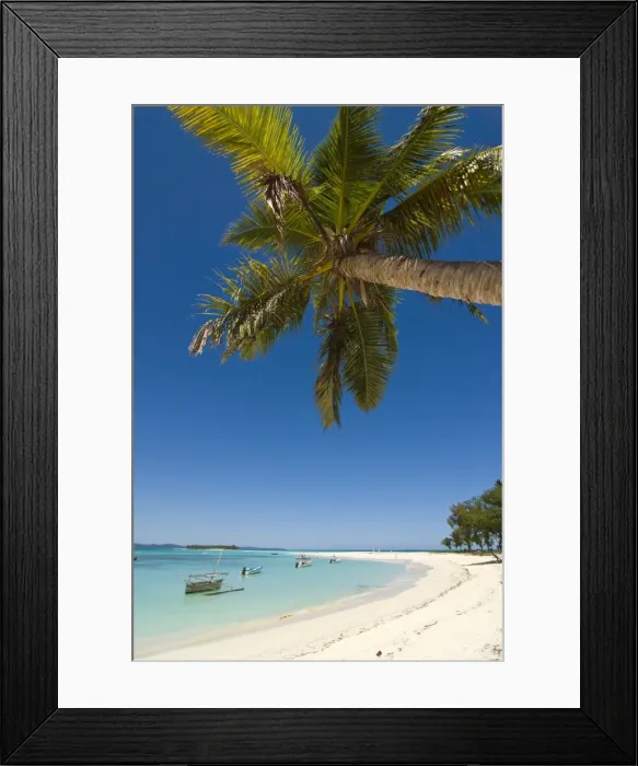 Framed Print : Beautiful beach in Nosy Iranja, a little island near Nosy Be, Madagascar