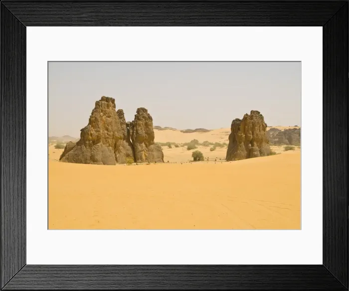 Framed Print : Strange rock formation La Vache Qui Pleure (the cow that cries), near Djanet, Algeria, North Africa Framed Print : Strange rock formation La Vache Qui Pleure (the cow that cries), near Djanet, Algeria, North Africa