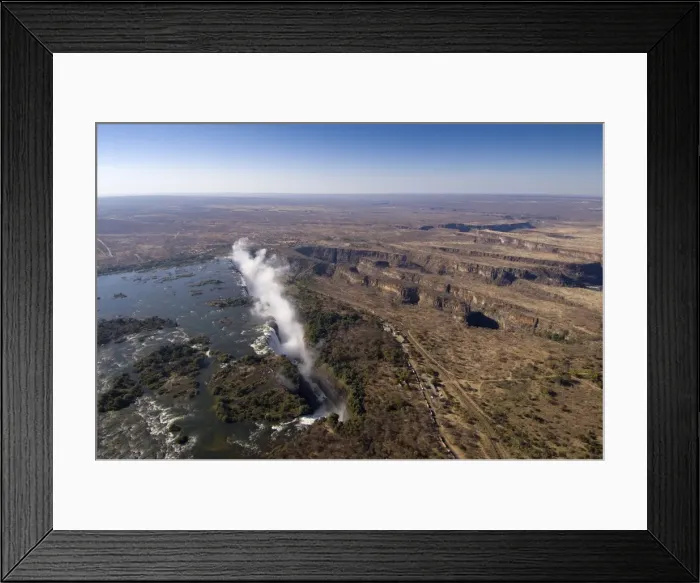 Framed Print : Victoria Falls, UNESCO World Heritage Site, Zambesi River, on the border of Zambia Framed Print : Victoria Falls, UNESCO World Heritage Site, Zambesi River, on the border of Zambia