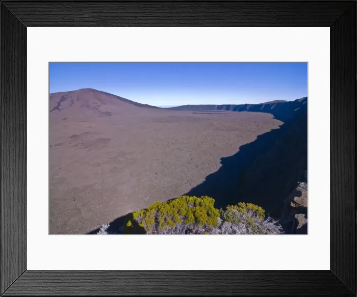 Framed Print : The rim of the Volcano of Piton de la Fournaise, La Reunion, Indian Ocean, Africa Framed Print : The rim of the Volcano of Piton de la Fournaise, La Reunion, Indian Ocean, Africa