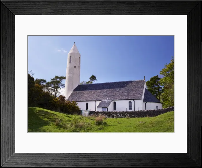 Framed Print : White round tower church at Dervaig, Isle of Mull, Inner Hebrides, Scotland Framed Print : White round tower church at Dervaig, Isle of Mull, Inner Hebrides, Scotland