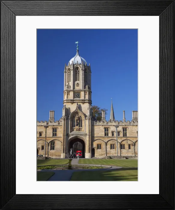 Framed Print : Tom Tower, Quad and Mercury Fountain, Christ Church College, Oxford, Oxfordshire Framed Print : Tom Tower, Quad and Mercury Fountain, Christ Church College, Oxford, Oxfordshire