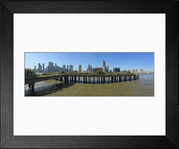 Framed Print : Canary Wharf from North Greenwich Peninsula, London, United Kingdom Framed Print : Canary Wharf from North Greenwich Peninsula, London, United Kingdom