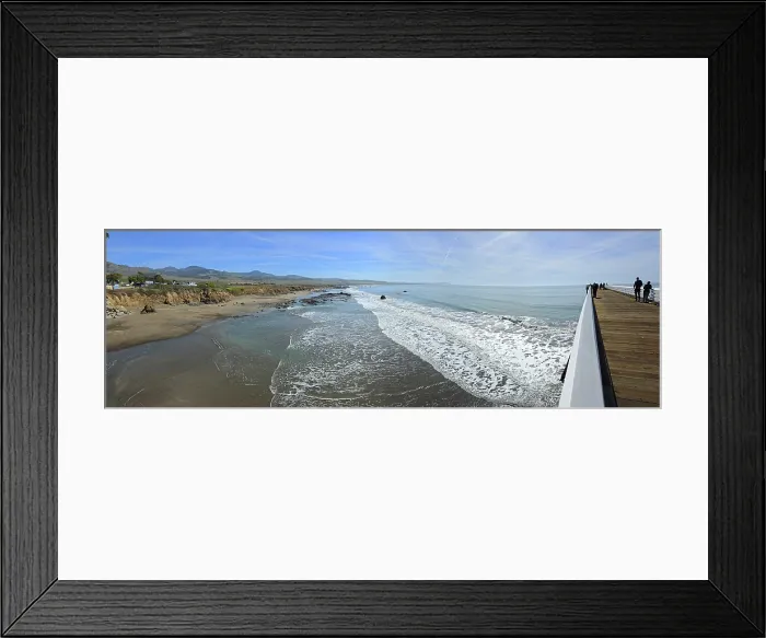 Framed Print : Pier and beach, United States of America Framed Print : Pier and beach, United States of America