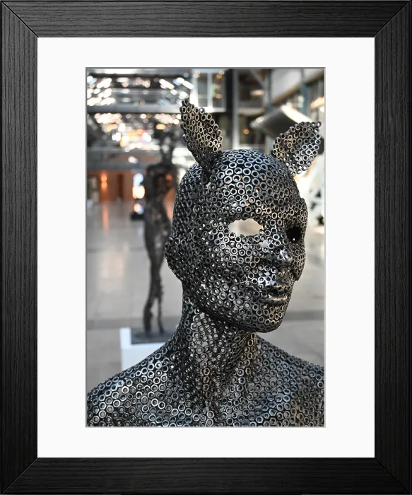 Framed Print : Modern metal sculpture in Woolloomooloo, Australia Framed Print : Modern metal sculpture in Woolloomooloo, Australia