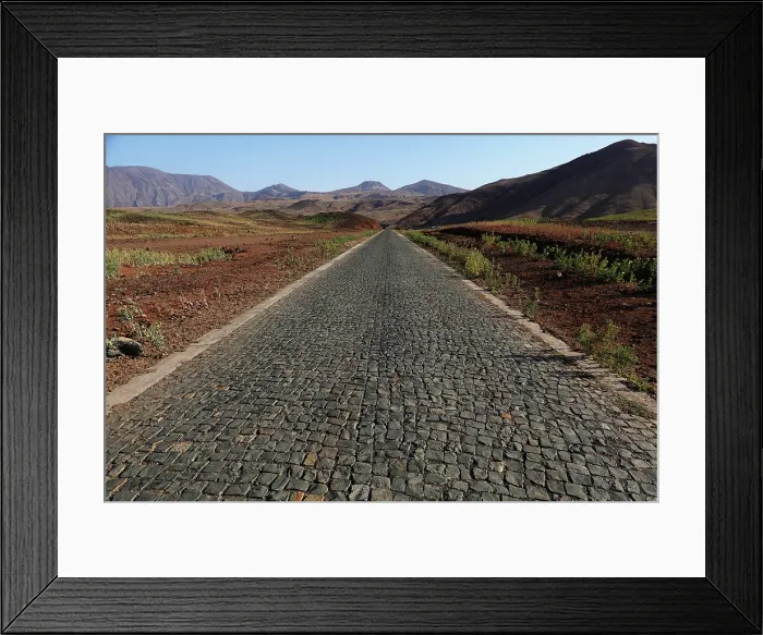 Framed Print : Desert landscape in the far southwest of Saint Anthony, Cape Verde Framed Print : Desert landscape in the far southwest of Saint Anthony, Cape Verde