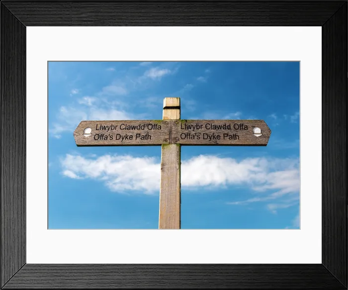 Framed Print : Powys, Hay-on-Wye, Offa's Dyke Footpath, sign, United Kingdom Framed Print : Powys, Hay-on-Wye, Offa's Dyke Footpath, sign, United Kingdom