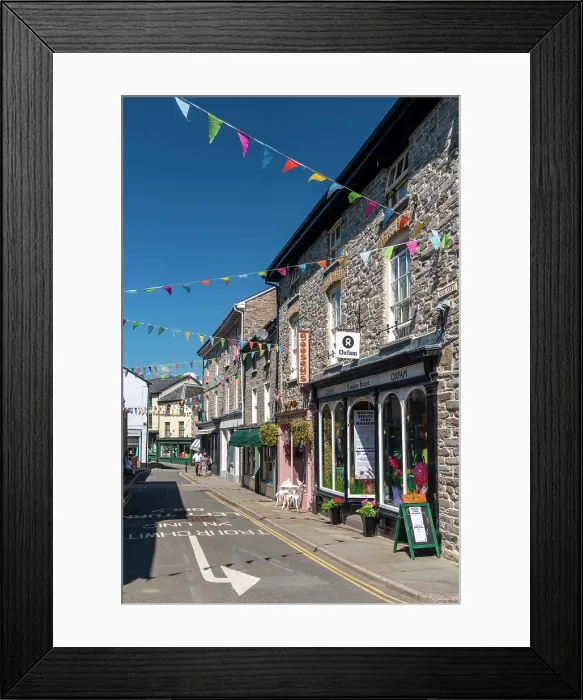 Framed Print : Powys, Hay-on-Wye, High Town, United Kingdom Framed Print : Powys, Hay-on-Wye, High Town, United Kingdom
