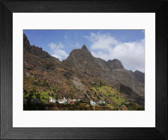 Framed Print : Scenery in the lush oasis of the Paul Valley, northern Saint Anthony, Cape Verde Framed Print : Scenery in the lush oasis of the Paul Valley, northern Saint Anthony, Cape Verde