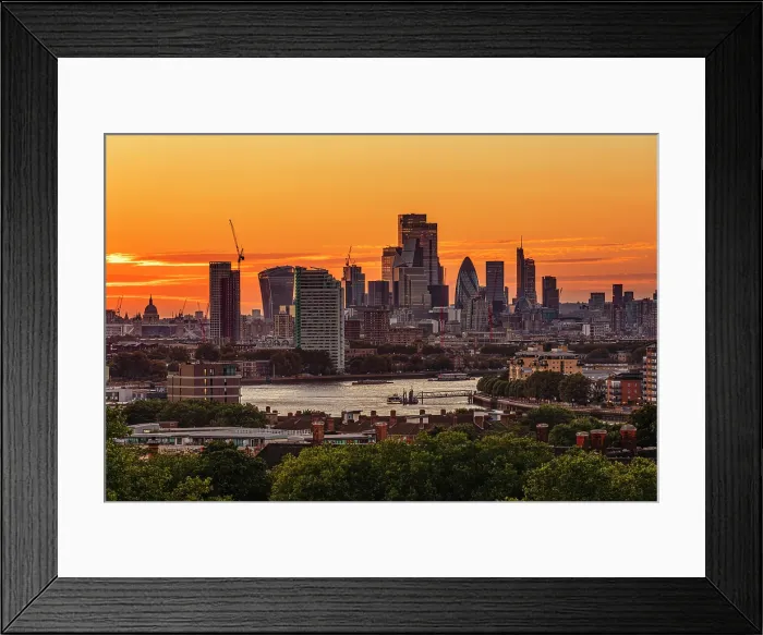 Framed Print : View from Greenwich Park on the skyline von London, England Framed Print : View from Greenwich Park on the skyline von London, England