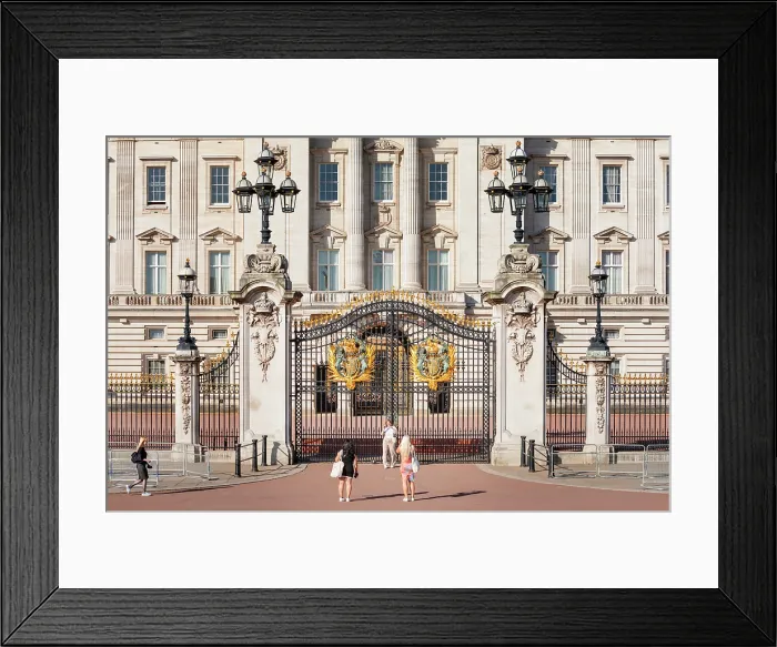 Framed Print : Buckingham Palace, City of Westminster, London, England Framed Print : Buckingham Palace, City of Westminster, London, England