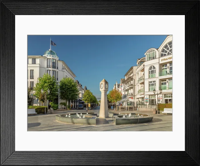Framed Print : Fountain at the promenade of Binz, Ruegen Island, Baltic Sea, Mecklenburg-Western Pomerania, Germany Framed Print : Fountain at the promenade of Binz, Ruegen Island, Baltic Sea, Mecklenburg-Western Pomerania, Germany