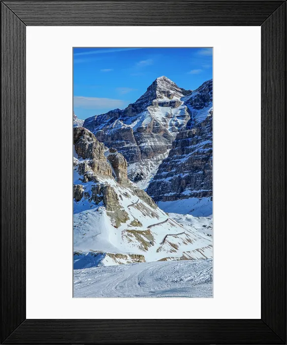 Framed Print : Mountains around Lagazuoi mountain station, Dolomites, Italy Framed Print : Mountains around Lagazuoi mountain station, Dolomites, Italy