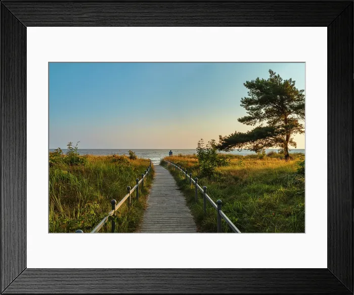 Framed Print : Beach of Binz, Ruegen Island, Baltic Sea, Mecklenburg-Western Pomerania, Germany Framed Print : Beach of Binz, Ruegen Island, Baltic Sea, Mecklenburg-Western Pomerania, Germany