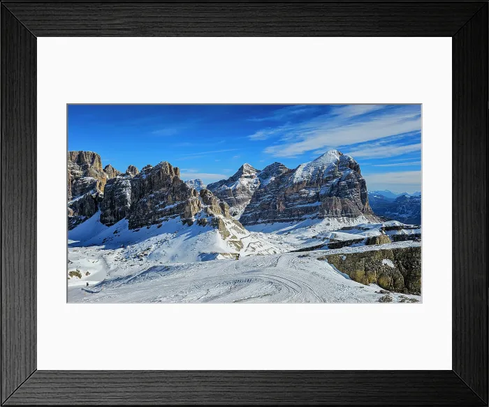 Framed Print : Mountains around Lagazuoi mountain station, Dolomites, Italy Framed Print : Mountains around Lagazuoi mountain station, Dolomites, Italy