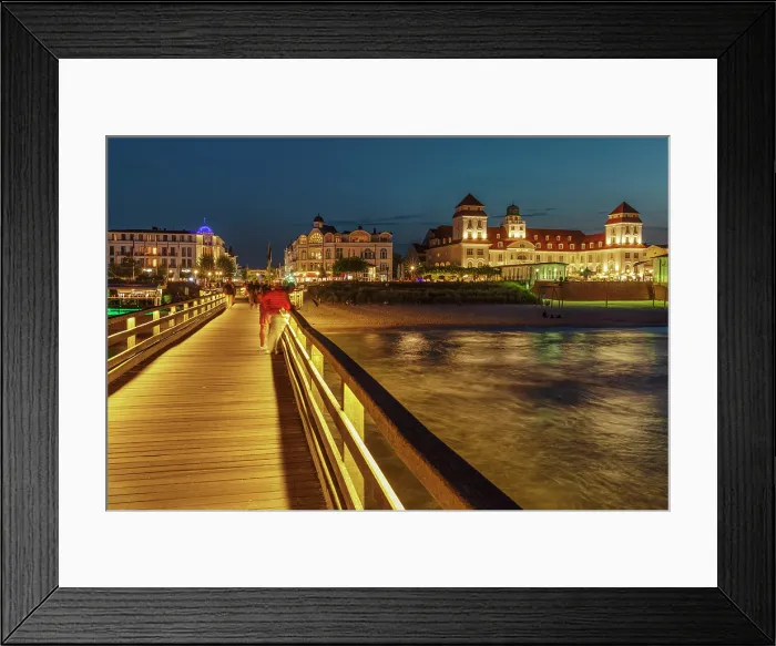 Framed Print : Pier and Spa house, Binz, Ruegen Island, Baltic Sea, Mecklenburg-Western Pomerania, Germany Framed Print : Pier and Spa house, Binz, Ruegen Island, Baltic Sea, Mecklenburg-Western Pomerania, Germany