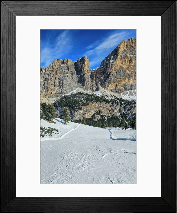 Framed Print : Lagazuoi mountain ski slope, Dolomites, Italy Framed Print : Lagazuoi mountain ski slope, Dolomites, Italy